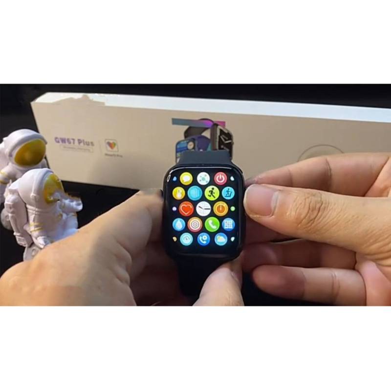 ساعت هوشمند مدل GW67plus full screen